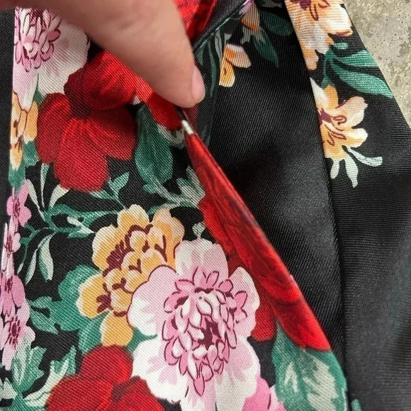 B Smart Fit N Flare Black Floral Sweetheart Girls XS/S EUC Dress - Picture 14 of 15